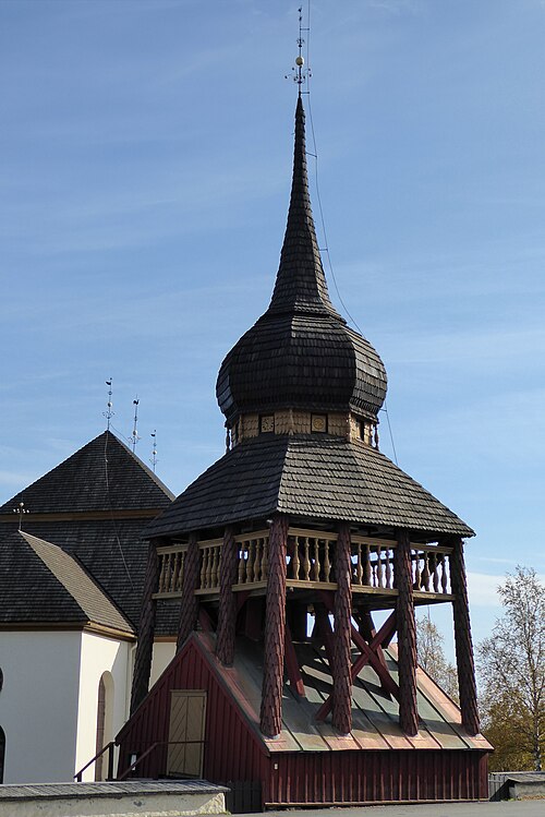 Hallens kyrka