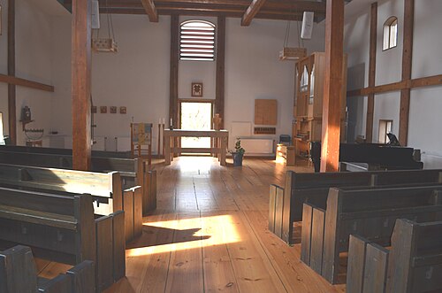 Mikaelskyrkan, interno