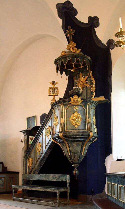 Floda kyrka, interno