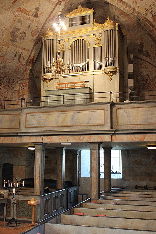 Ekeby kyrka, interno