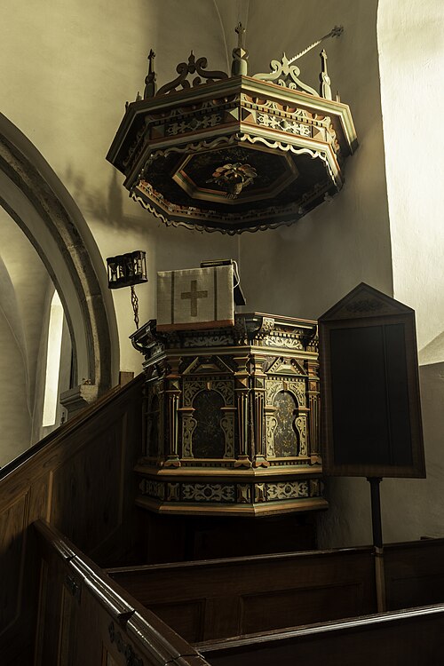 Hangvar kyrka, interno