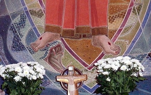 Eftra kyrka, intérieur