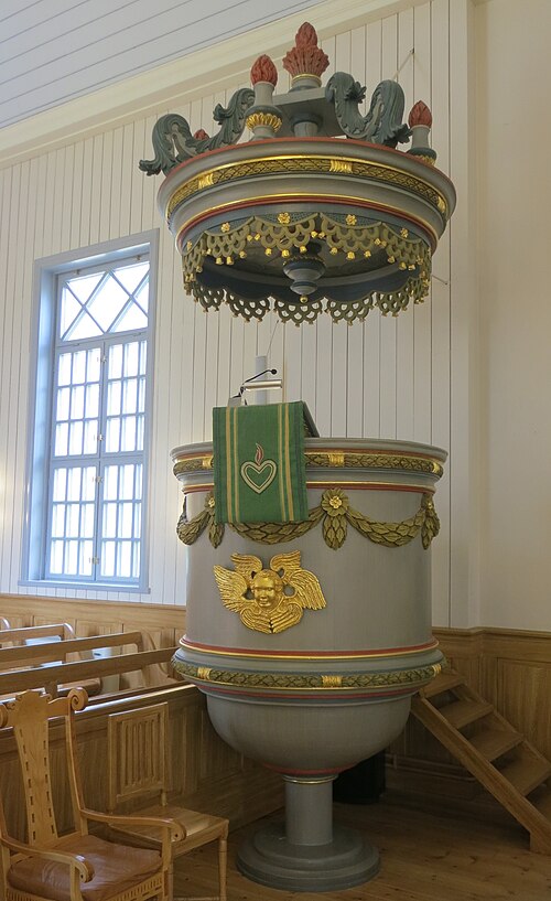 Pajala kyrka, intérieur