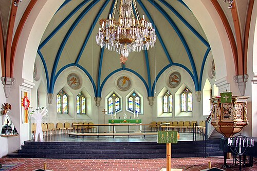 Västra Vrams kyrka, interno