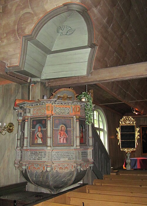 Hällefors kyrka, interno