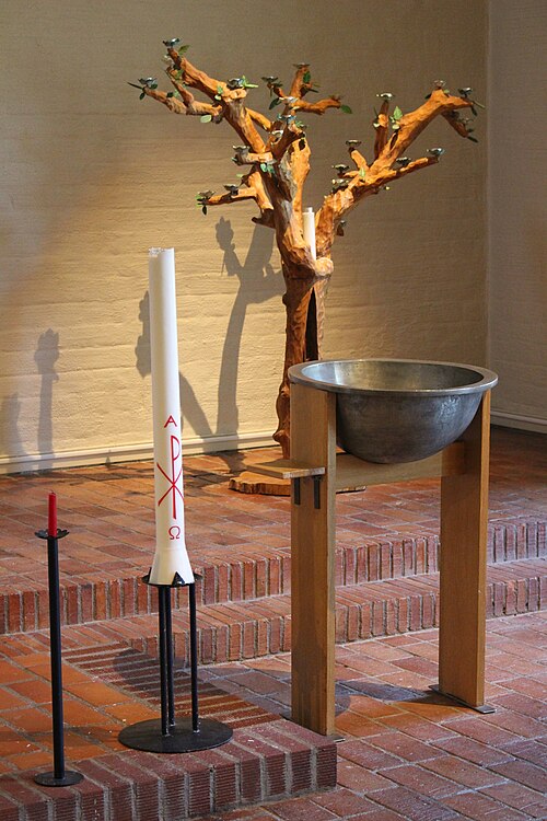 Tomaskyrkan, interno