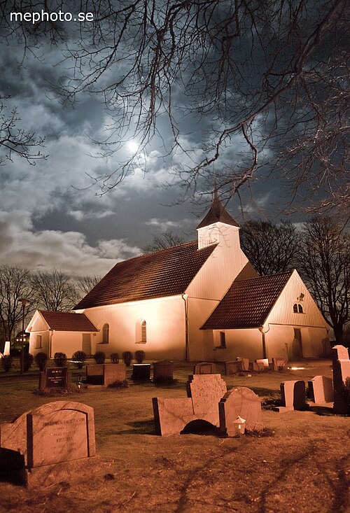 Fölene kyrka