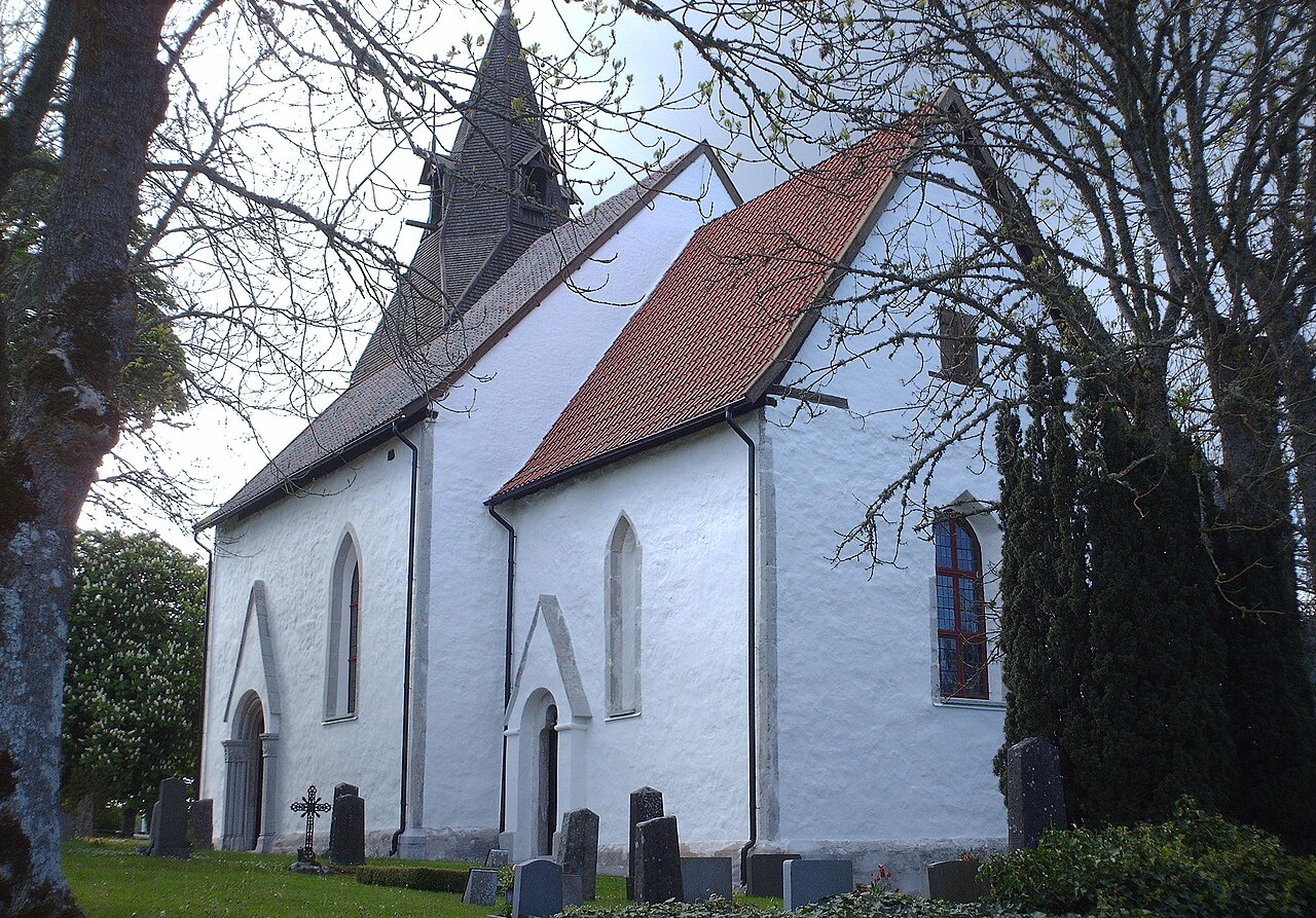 Östergarns kyrka