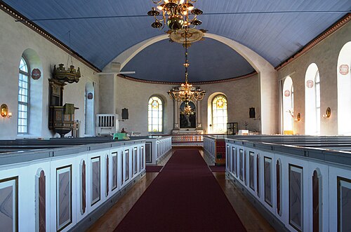 Länghems kyrka, interno