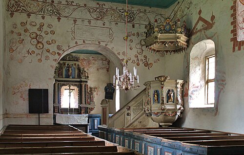 Vederslövs gamla kyrka, interno