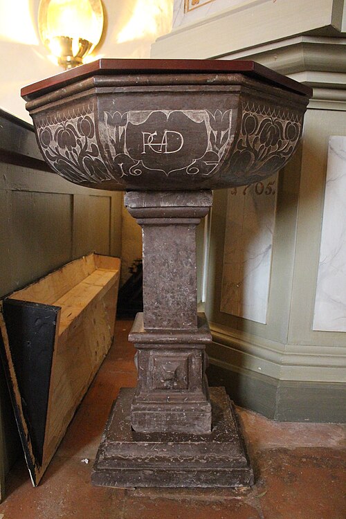 Kattnäs kyrka, interno
