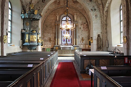 Stavby kyrka, interno