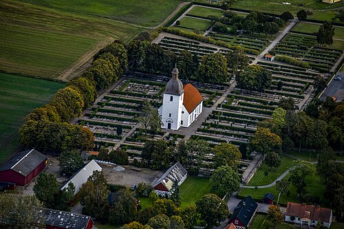 Mjällby kyrka