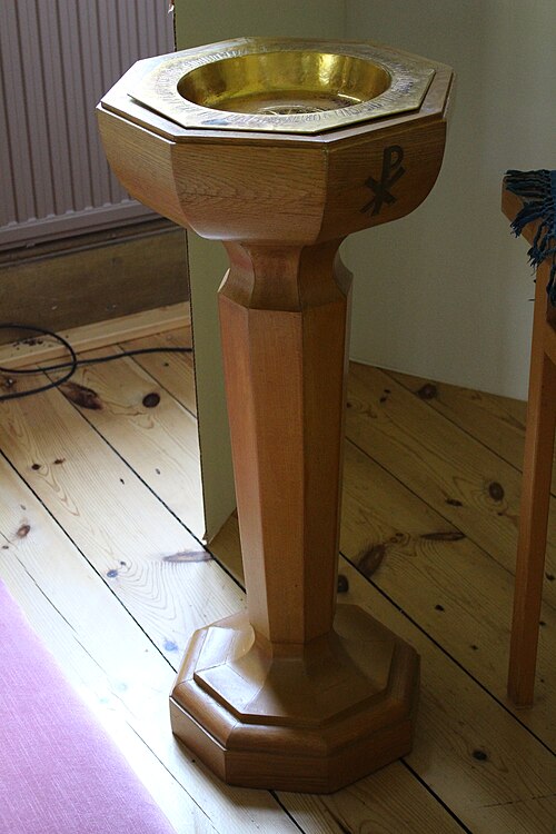 Karlholms kyrka, interno