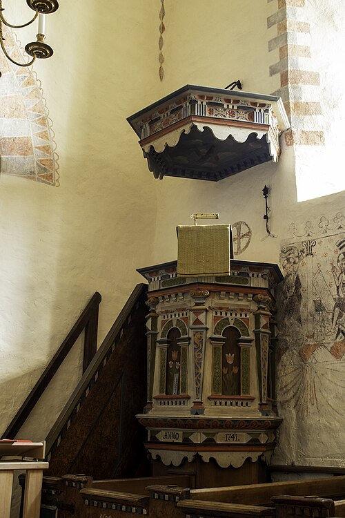 Anga kyrka, intérieur