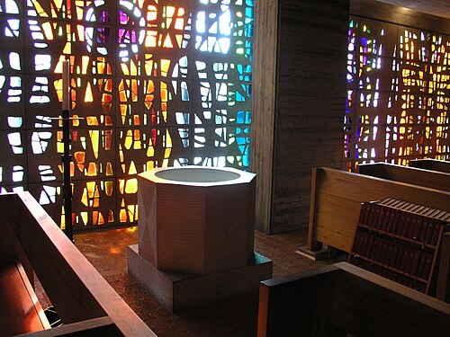 Söderledskyrkan, interno