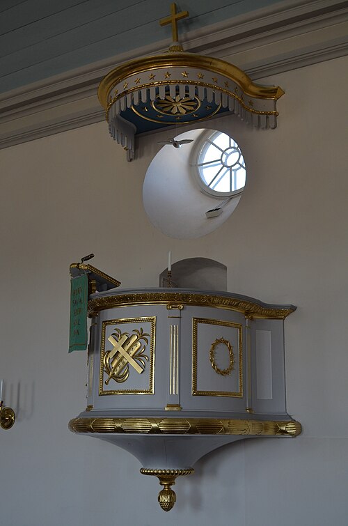 Kalvsviks kyrka, interno
