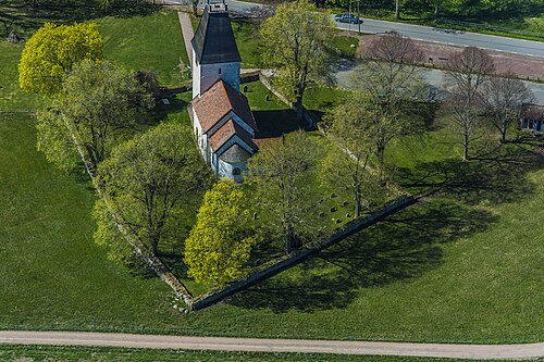 Kumlaby kyrka