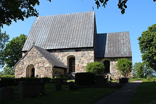 Össeby-Garns kyrka
