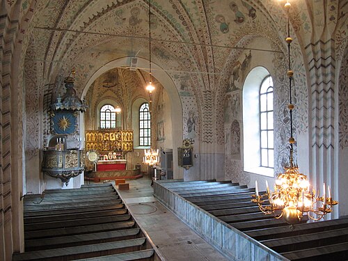Tensta kyrka, interno