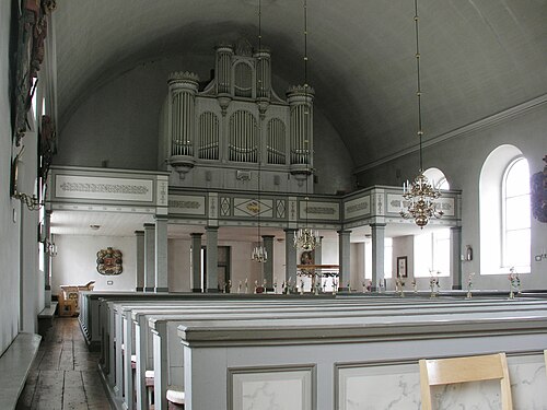 Röks kyrka, interno
