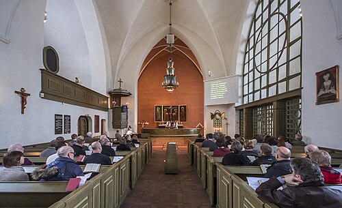 Broby kyrka, interno