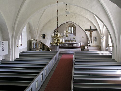 Ölmstads kyrka, interno