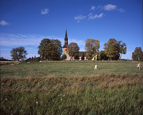 Lovö kyrka