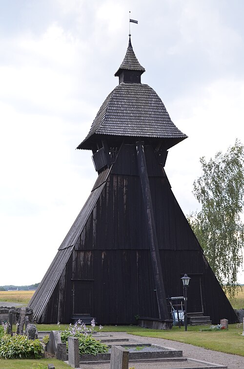 Långtora kyrka