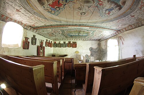 Suntaks gamla kyrka, interno