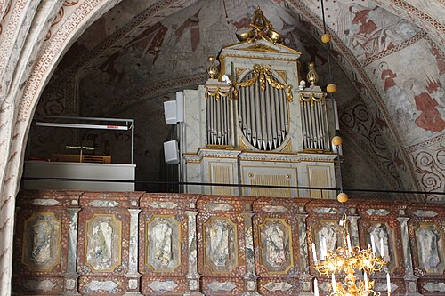 Skäfthammars kyrka, interno