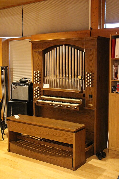 Bäve kyrka, intérieur