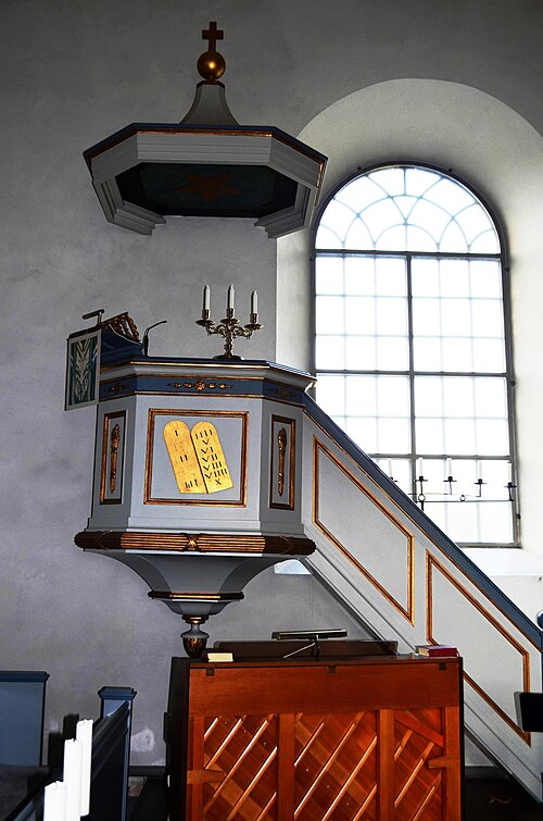 Tåby kyrka, interno