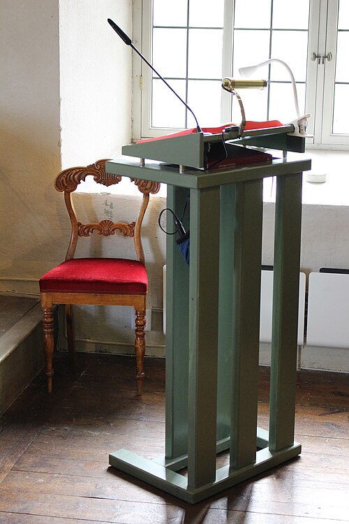 Överenhörna kyrka, intérieur