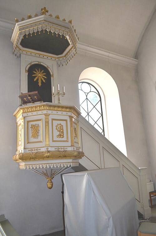 Källstads kyrka, interno