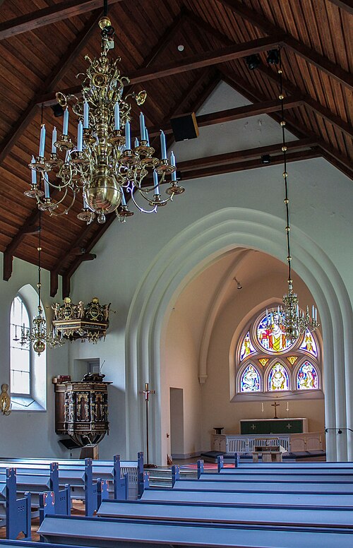 Jäts nya kyrka, intérieur