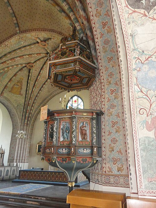 Sorunda kyrka, intérieur