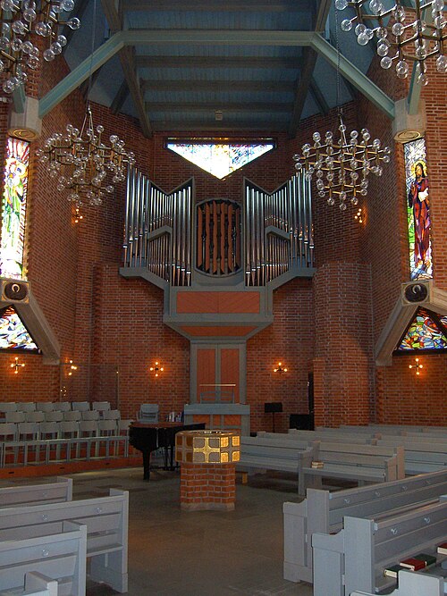 Kista kyrka, intérieur