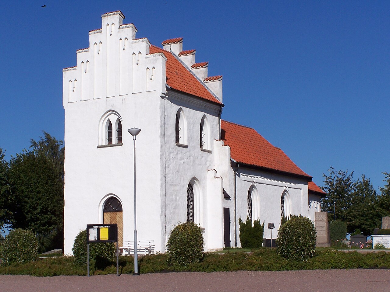 Felestads kyrka