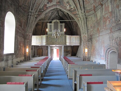 Flens kyrka, interno