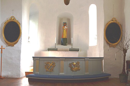 Gårdeby kyrka, interno