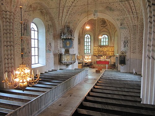 Tensta kyrka, interno