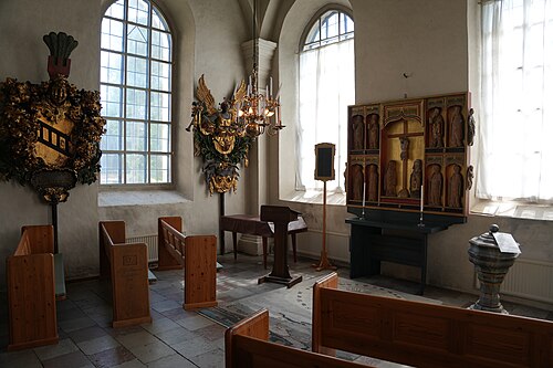 Frötuna kyrka, intérieur
