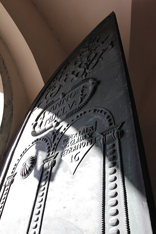 Kristine kyrka, intérieur