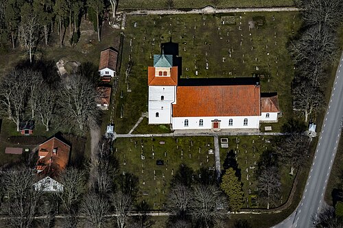Löts kyrka