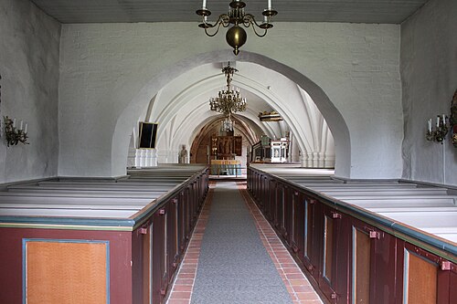 Kiaby kyrka, interno