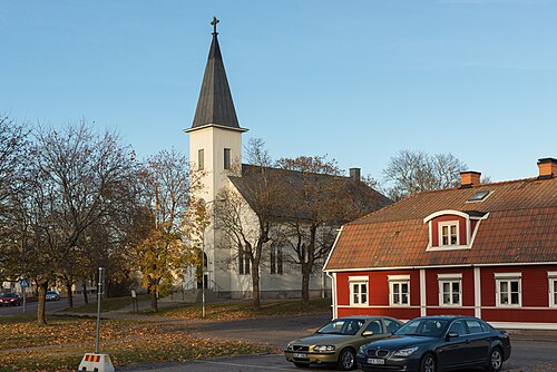 Strömsbro kyrka