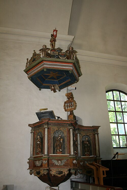 Huddinge kyrka, interno