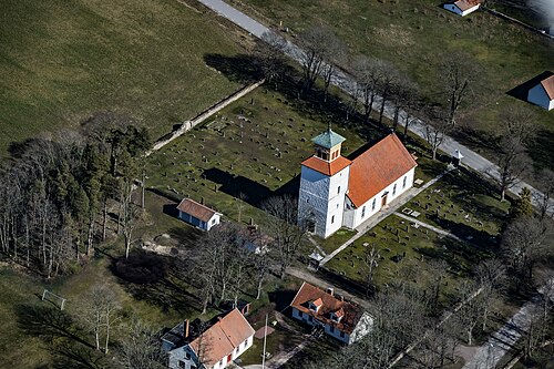 Löts kyrka