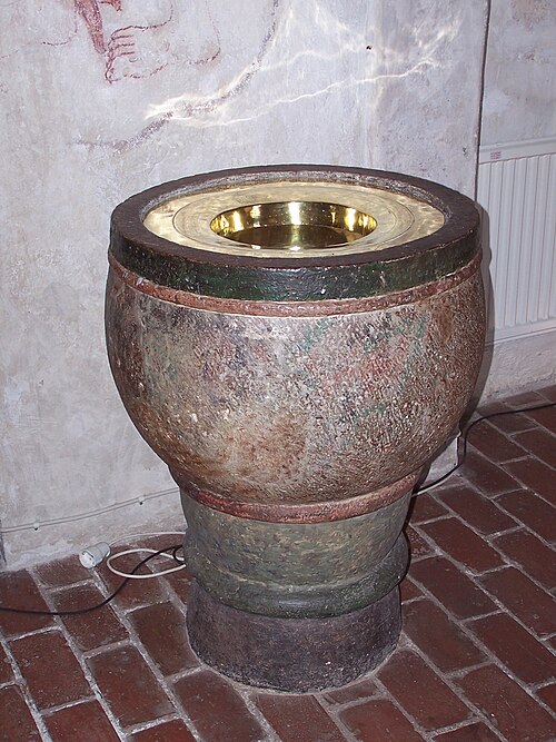 Kävlinge gamla kyrka, interno